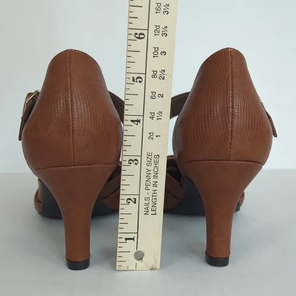 Life Stride Kamala Simply Comfort Faux Leather Pumps 9.5M Brown - Picture 12 of 16